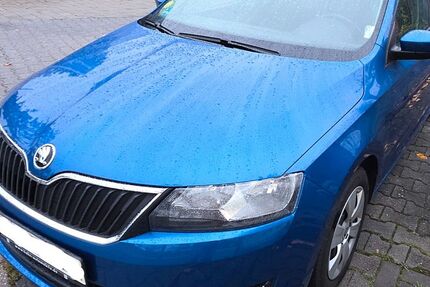 Skoda Rapid 112.500 km 9.800 € München 81375