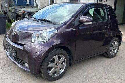 Toyota IQ