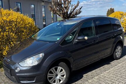 Ford S-Max 234.009 km 3.500 &euro; Neu- Anspach 61267