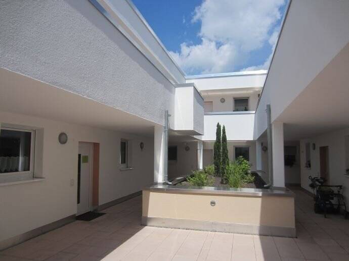 Etagenwohnung Albbruck - 2 Zimmer, 80 m&sup2;, 875&euro; | Angebot:26434289