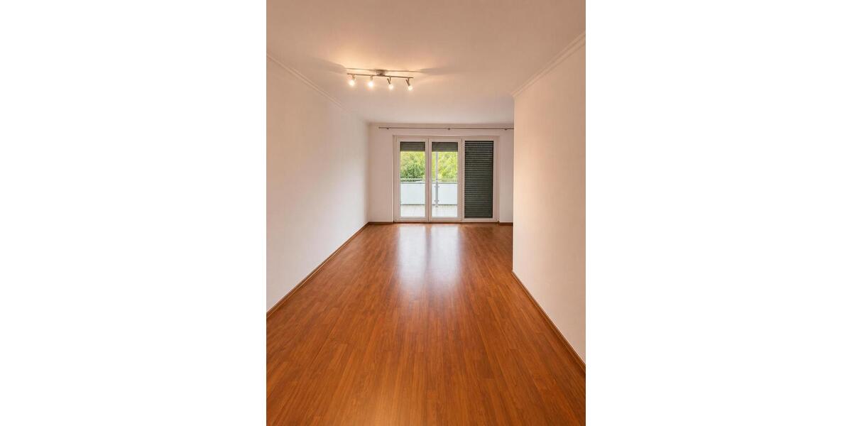 Etagenwohnung Forst - 2 Zimmer, 65 m&sup2;, 750&euro; | Angebot:26681900