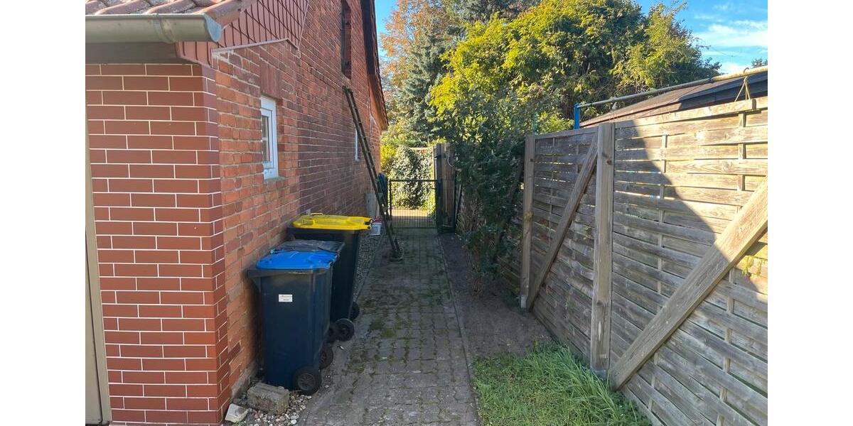 Doppelhaushälfte Schönhausen (Elbe) - 4 Zimmer, 90 m&sup2;, 150.000&euro; | Angebot:25148105