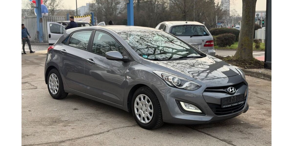Hyundai i30 160.000 km 5.900 &euro; Ludwigshafen 67059