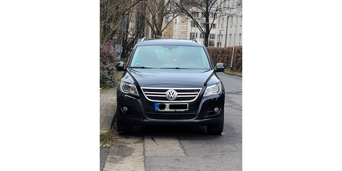 VW Tiguan 157.480 km 9.450 € Braunschweig 38100
