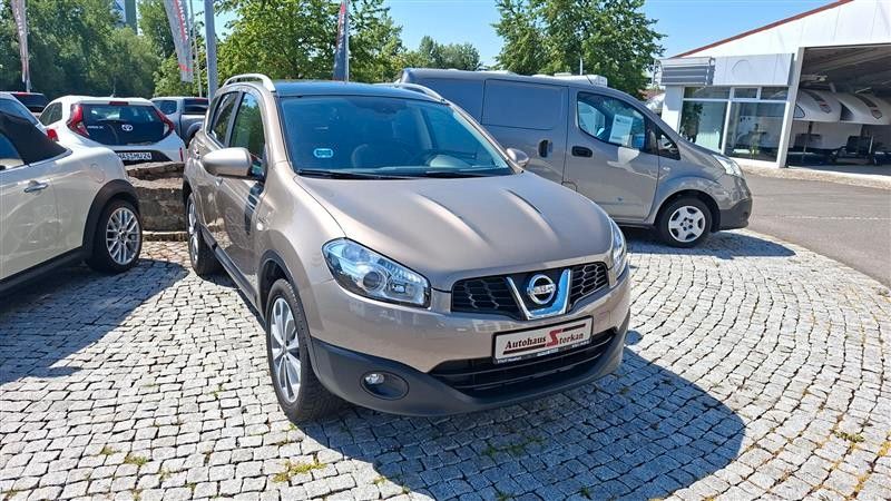 Nissan Qashqai 72.400 km 7.990 &euro; Hassfurt 97437