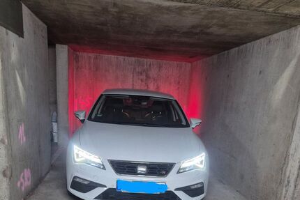 Seat Leon 156.165 km 10.590 &euro; Beuren 72660