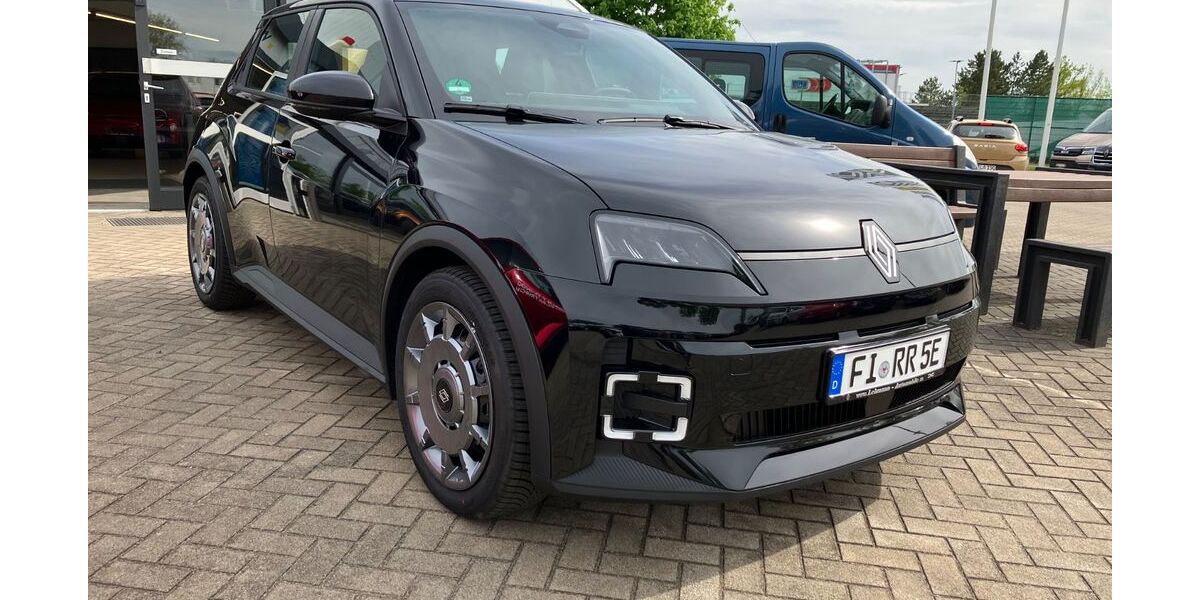 Renault R 5 8.000 km 30.590 &euro; Elsterwerda 04910
