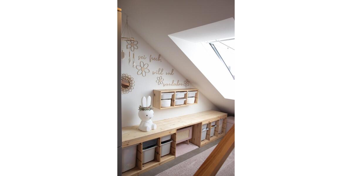 Exklusive Dachgeschosswohnung mit 54 qm Dachterasse 3 zimmer