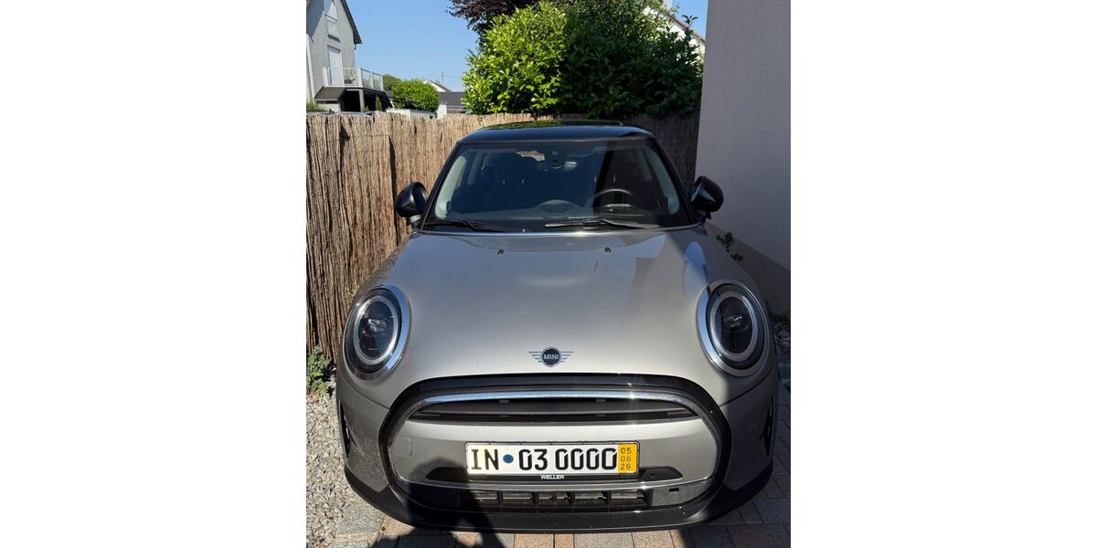 Mini Cooper 21.874 km 21.000 &euro; Ingolstadt 85053