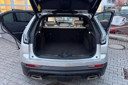 Cadillac XT4 92.000 km 25.500 &euro; München 80687