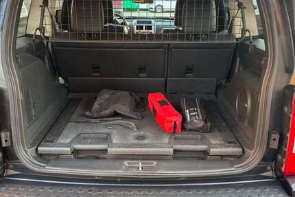 Dodge Nitro 264.000 km 6.450 &euro; Neu Isenburg 63263