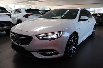 Opel Insignia 101.227 km 13.600 &euro; Düren 52349