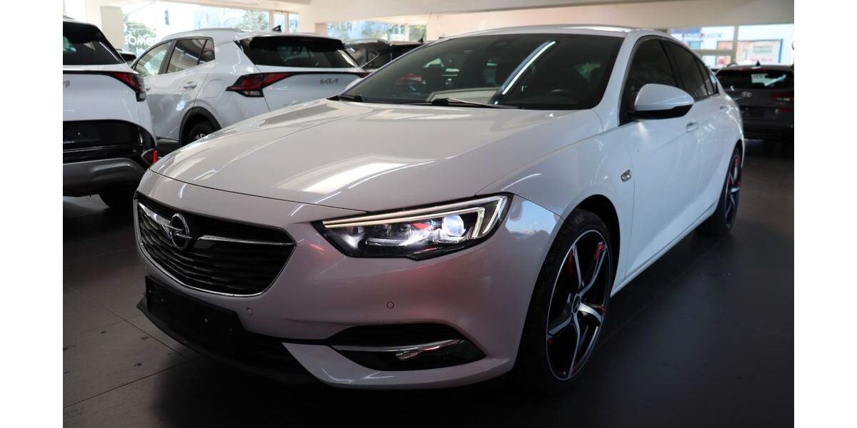 Opel Insignia 101.227 km 13.600 &euro; Düren 52349