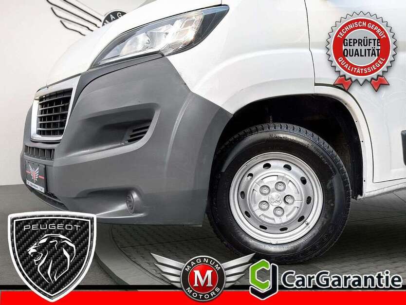 Peugeot Boxer 112.846 km 12.490 € Düsseldorf 40625