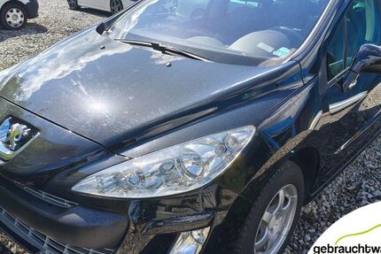 Peugeot 308 107.947 km 2.449 &euro; Horn Bad Meinberg 32805