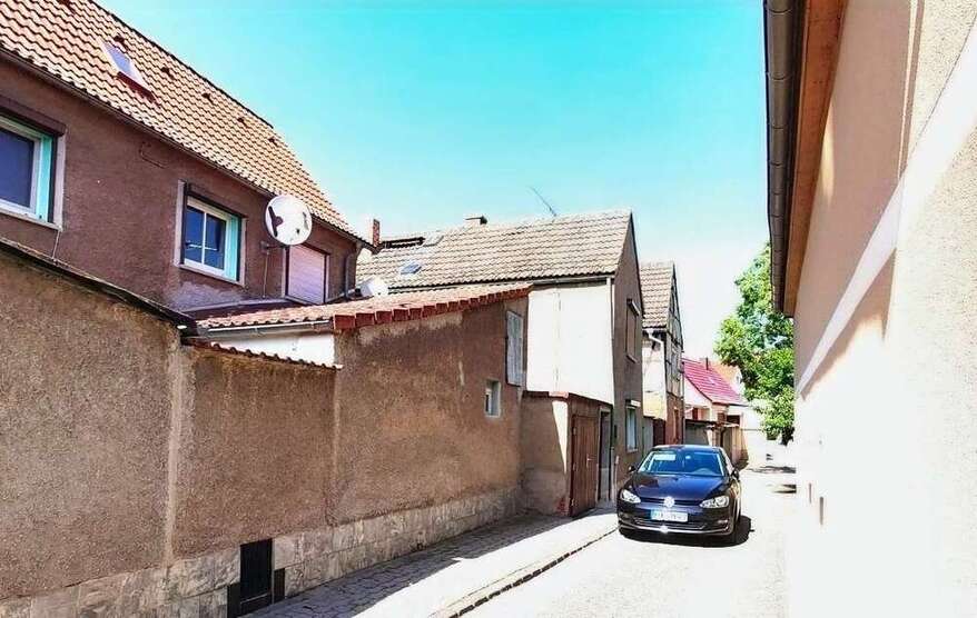 Haus zum Kaufen in Bad Frankenhausen 25.000 € 80 m²