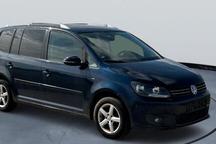 VW Touran 259.000 km 2.999 € Heinrichshofen 86492