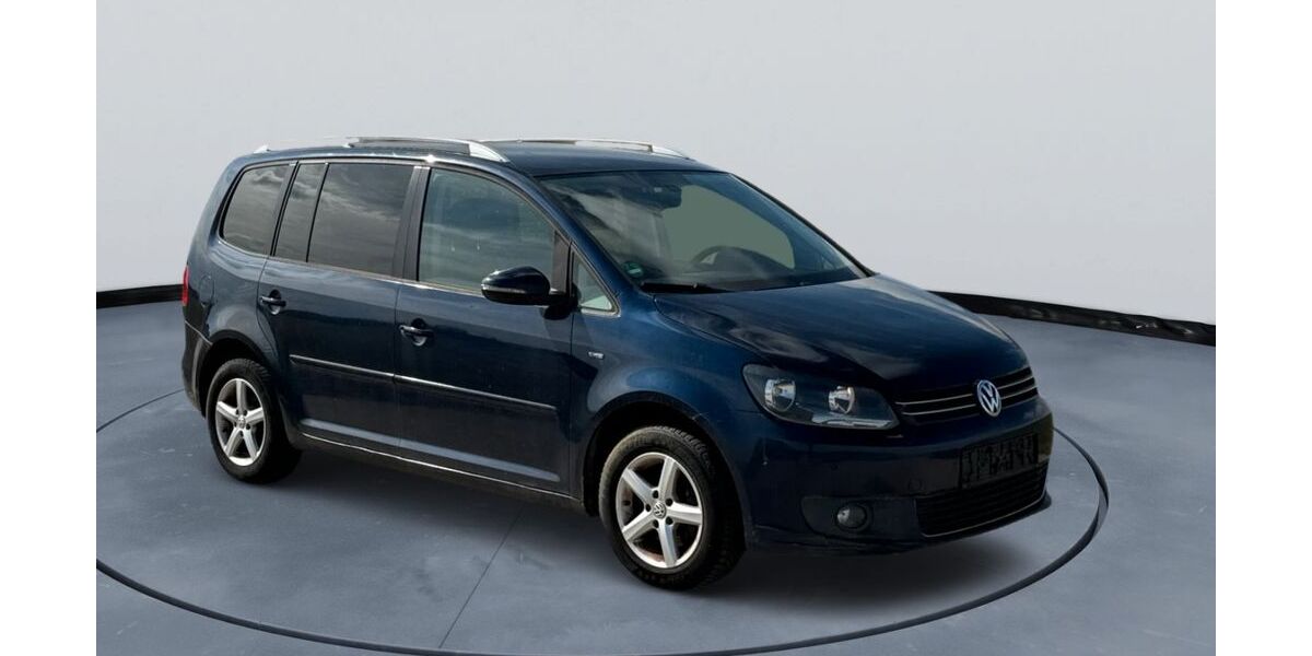 VW Touran 259.000 km 2.999 € Heinrichshofen 86492