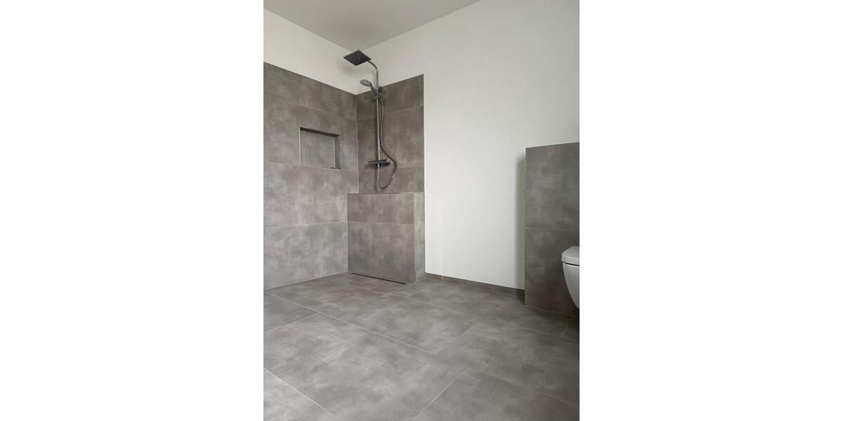 Erdgeschoßwohnung Großmaischeid - 3 Zimmer, 90 m&sup2;, 1.360&euro; | Angebot:26647776