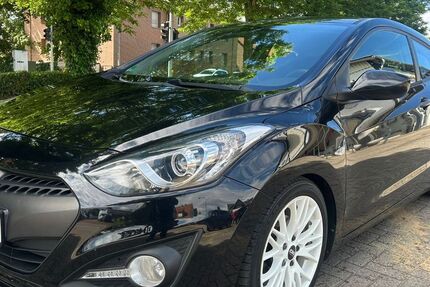 Hyundai i30 183.000 km 4.400 &euro; Lohne 49393