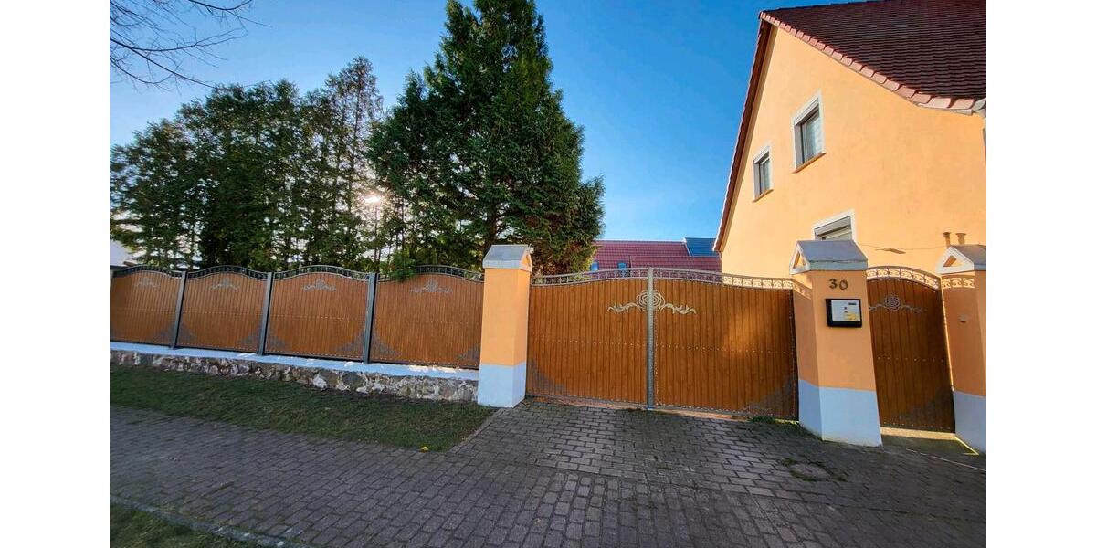 RESERVIERT. Haus mit Einliegerwohnung, großer Scheune und 6 zimmer