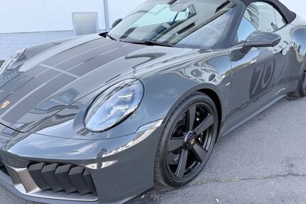Porsche 992 3.199 km 239.900 &euro; Gießen 35394