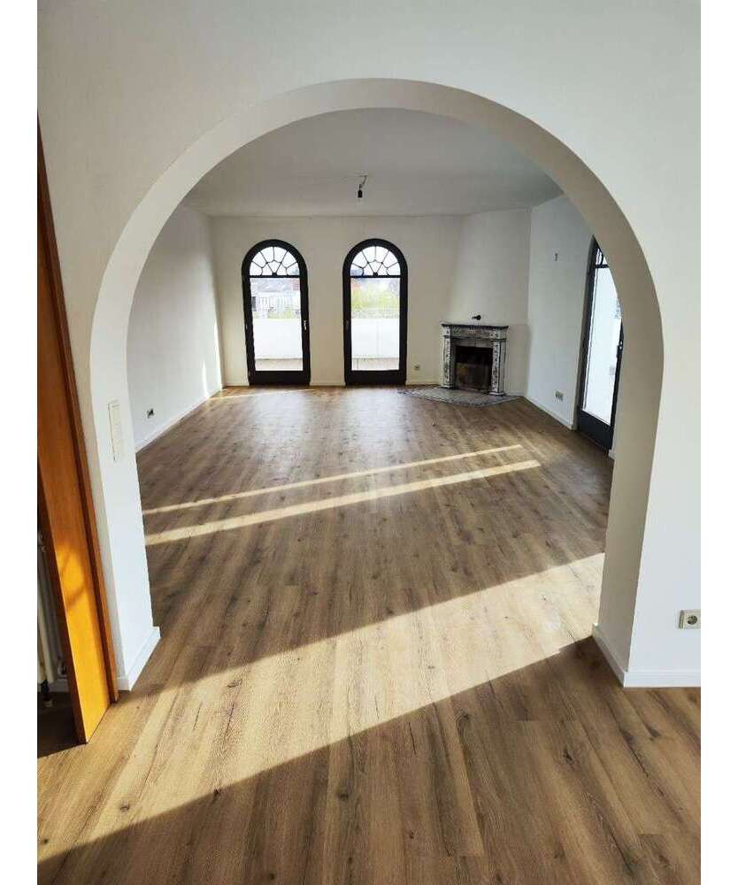 Büro in Bad Kreuznach 1.880 € 235 m²