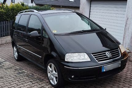 VW Sharan 298.070 km 3.999 € Freudenburg 54450