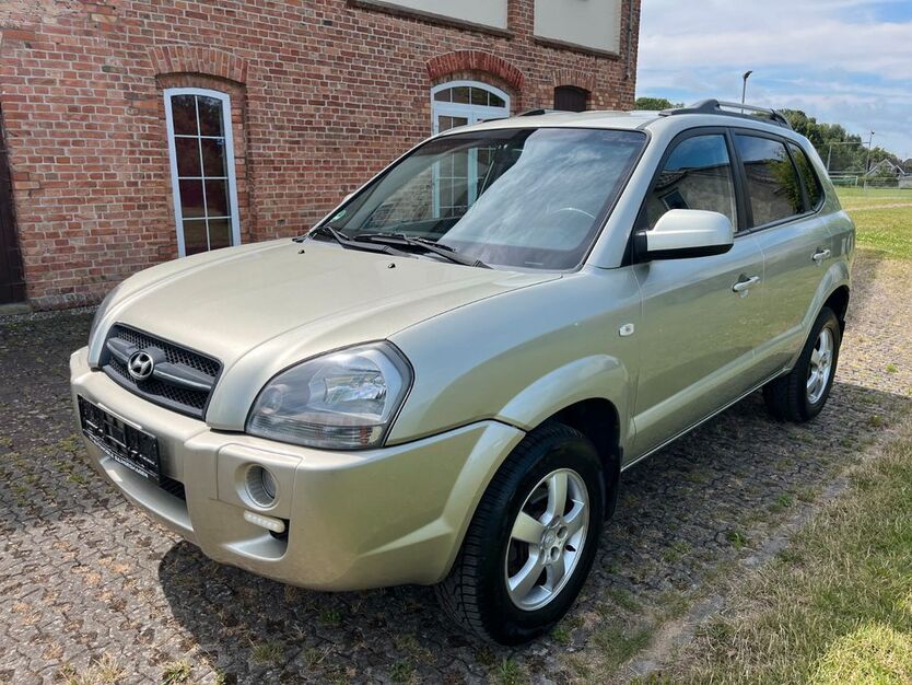 Hyundai TUCSON 120.720 km 4.690 € Bargeshagen 18211
