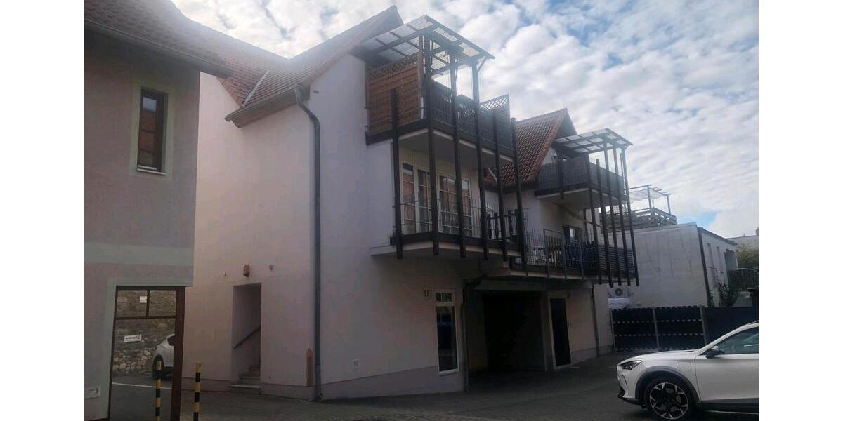 Maisonettenwohnung Wolmirstedt - 3 Zimmer, 73 m&sup2;, 657&euro; | Angebot:26043021