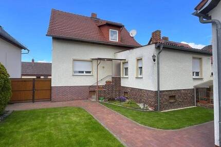 Haus Massen - 6 Zimmer, 121 m&sup2;, 149.000&euro; | Angebot:26733426