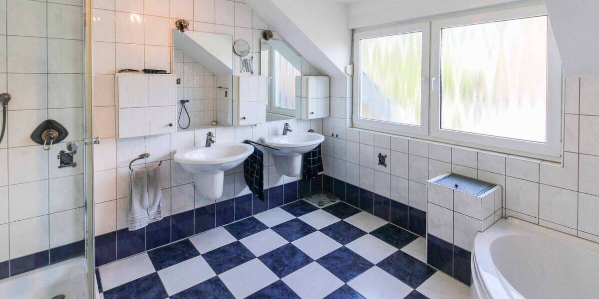 Einfamilienhaus Hückelhoven Doveren - 4 Zimmer, 495.000&euro; | Angebot:26695330