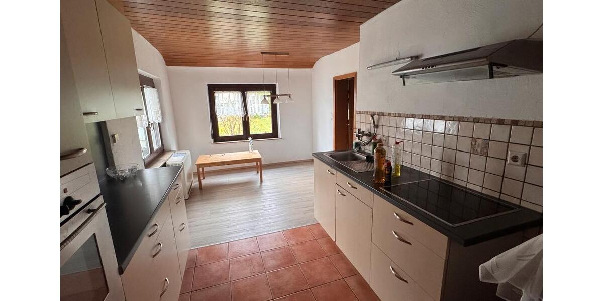 Einfamilienhaus Mutlangen - 8 Zimmer, 200 m&sup2;, 1.950&euro; | Angebot:24774383