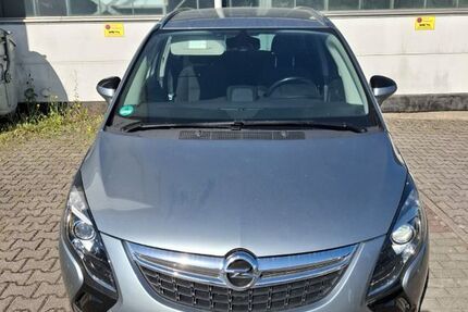 Opel Zafira Tourer 154.200 km 8.490 &euro; Brensbach 64394