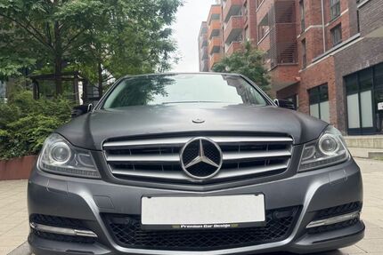 Mercedes-Benz C 250 143.000 km 10.400 &euro; Hamburg 20097