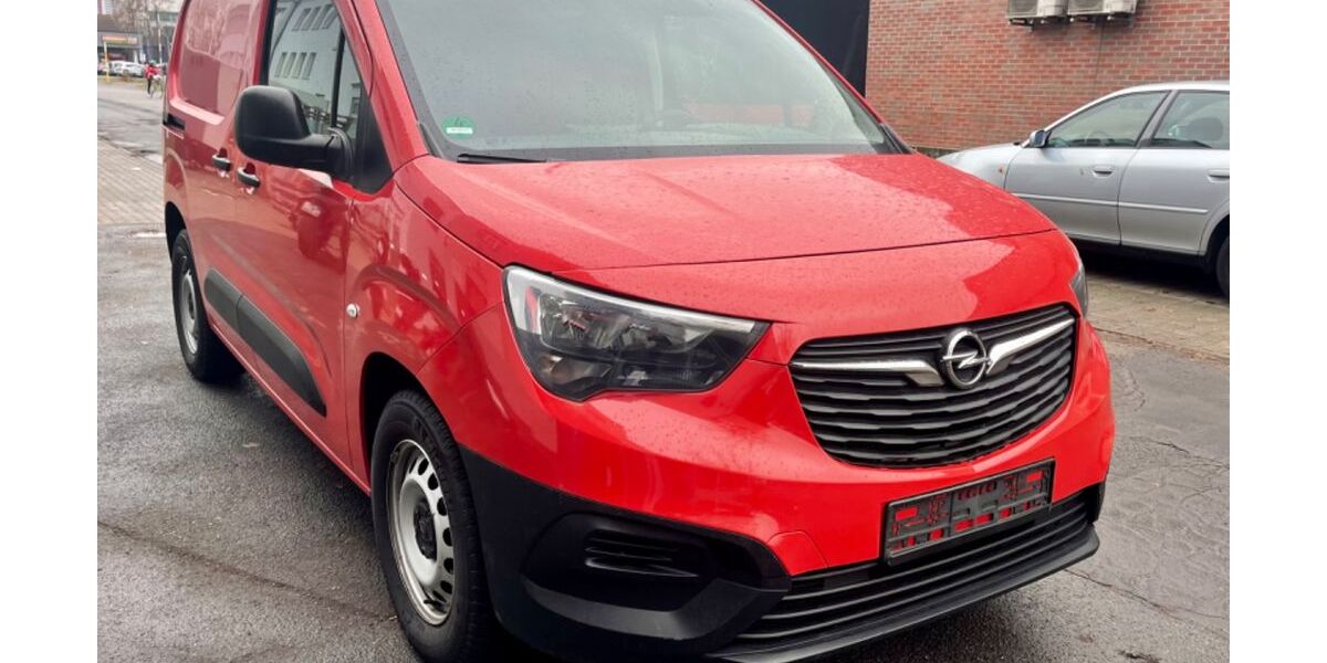 Opel Combo 2.000 km 12.490 &euro; Berlin 12357