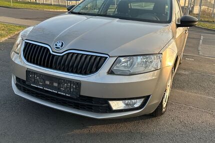 Skoda Octavia 134.000 km 7.499 &euro; Kassel 34123