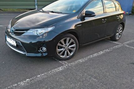Toyota Auris 192.500 km 8.200 &euro; Hanau 63454