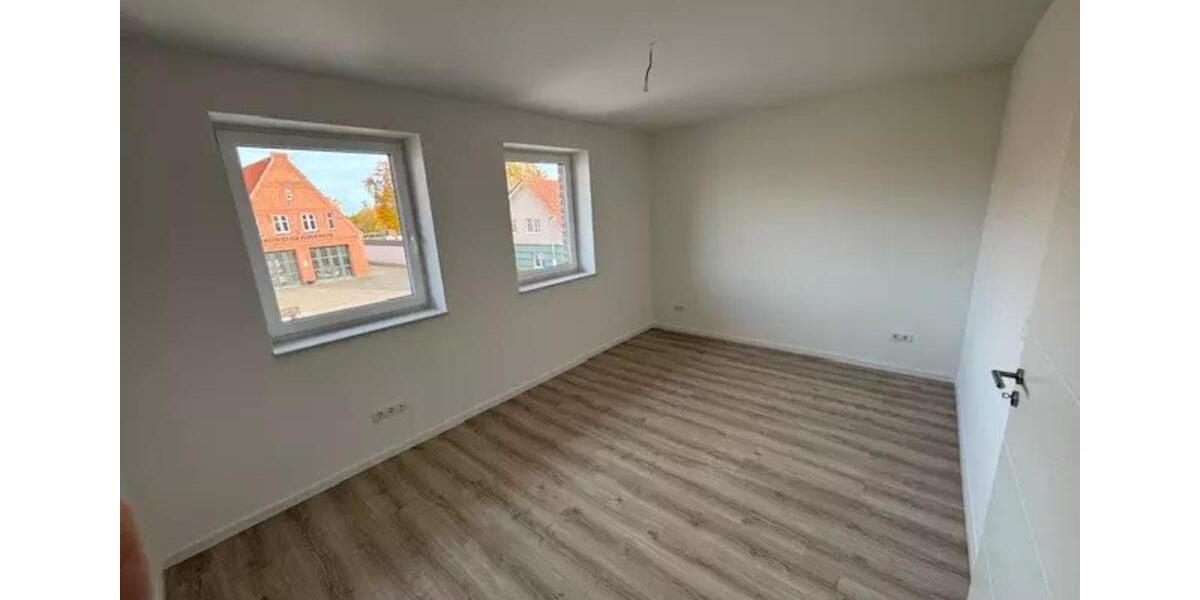 Reihenhaus Ziethen - 6 Zimmer, 115 m&sup2;, 1.600&euro; | Angebot:24743076