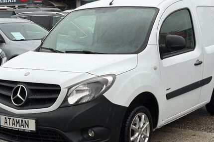Mercedes-Benz Citan 133.000 km 5.450 € München 81243