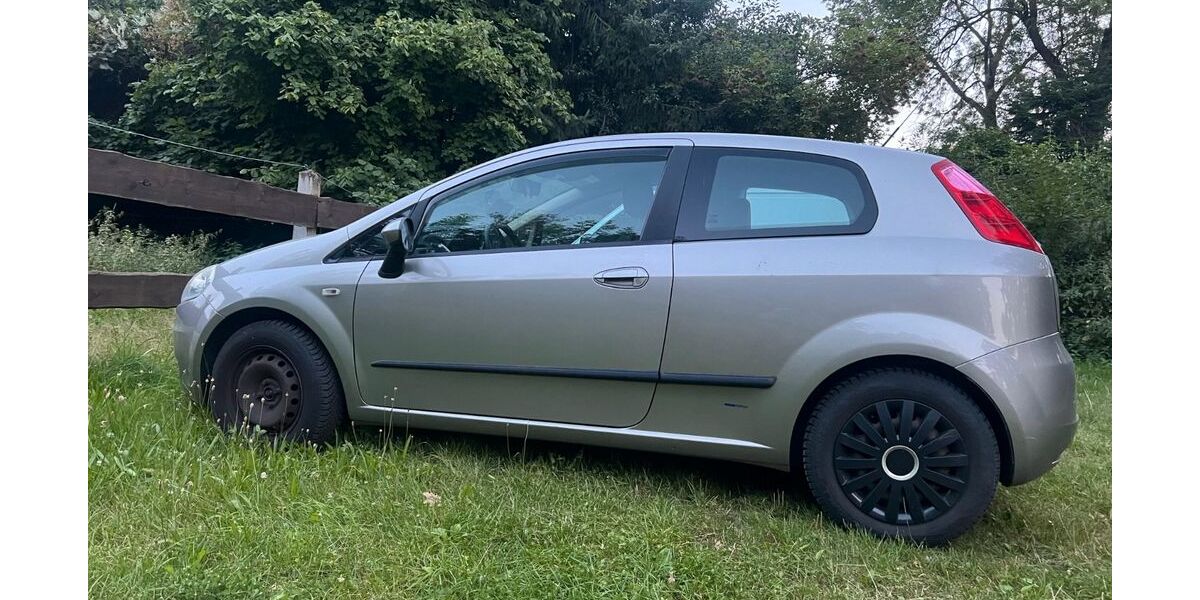 Fiat Punto 152.000 km 2.999 &euro; Chemnitz 09113