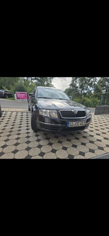Skoda Superb 343.000 km 3.299 € Siegen 57072