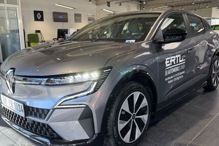 Renault Megane E-TECH 8.100 km 26.390 &euro; Dresden 01139