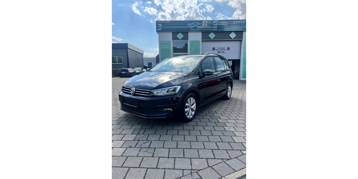 VW Touran 175.000 km 13.990 &euro; Hilzingen 78247