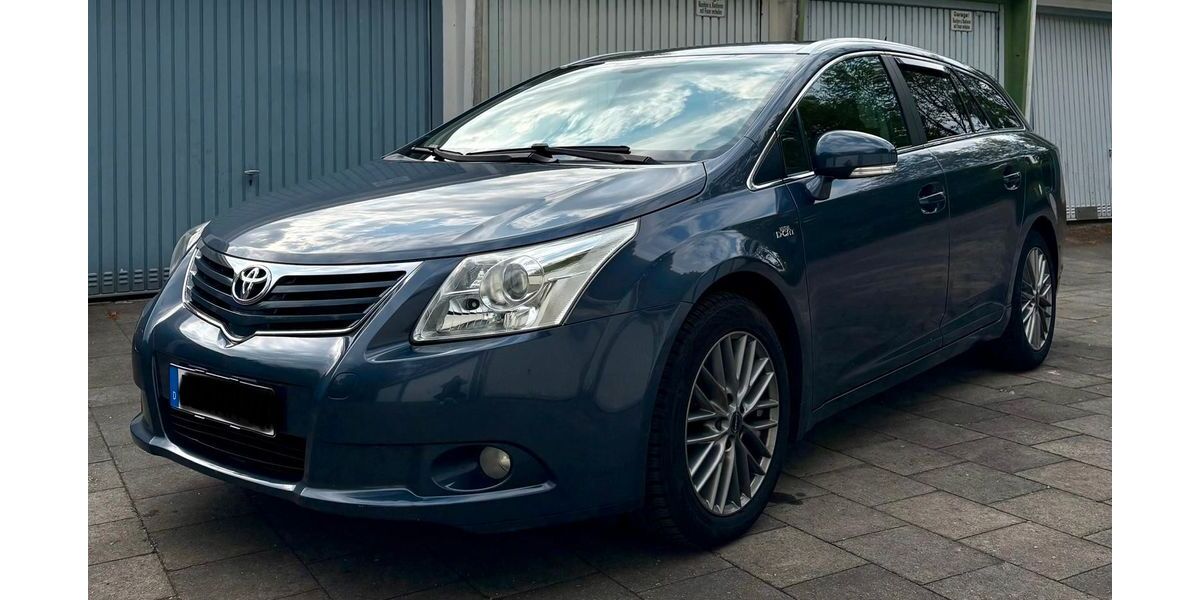 Toyota Avensis 195.770 km 6.290 &euro; Kaltenkirchen 24568