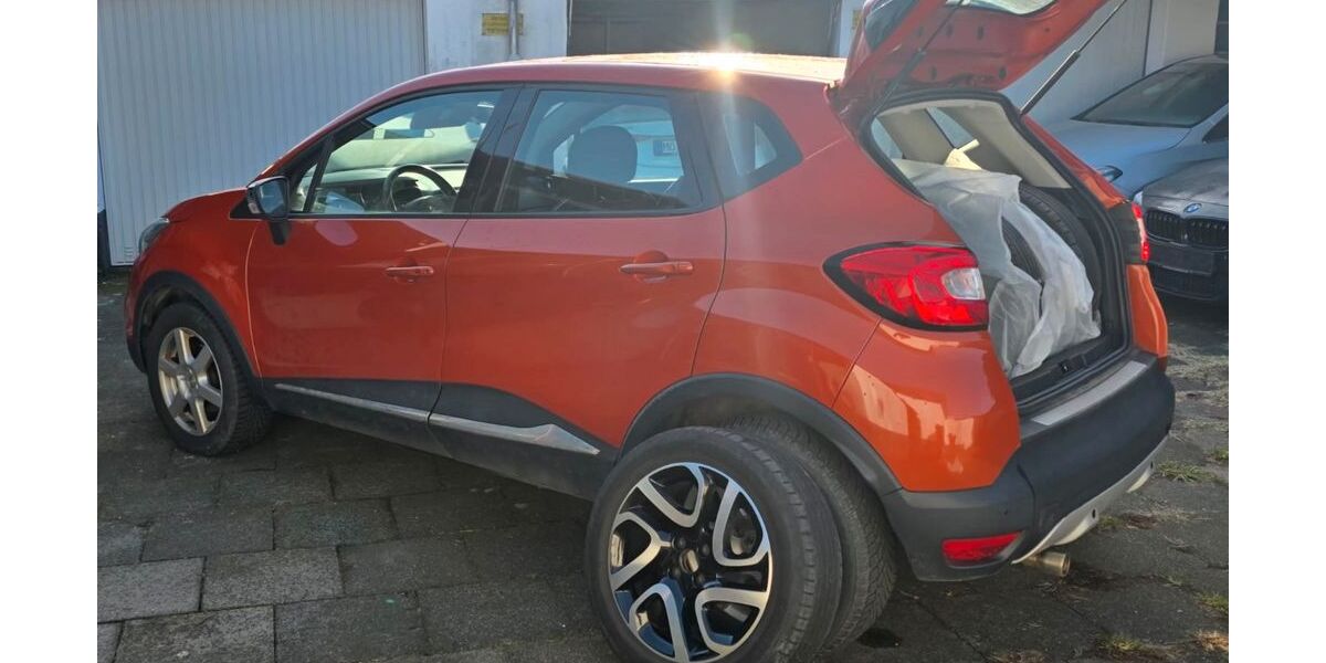 Renault Captur 169.900 km 7.999 &euro; Dinslaken 46537