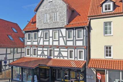 Haus Wolfhagen - 9 Zimmer, 258 m&sup2;, 180.000&euro; | Angebot:26763338