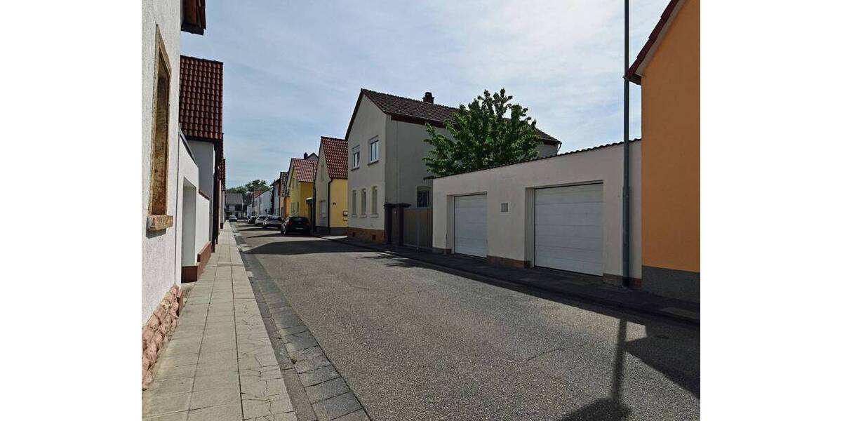 Einfamilienhaus Frankenthal (Pfalz) Mörsch - 6 Zimmer, 137 m&sup2;, 350.000&euro; | Angebot:26787541