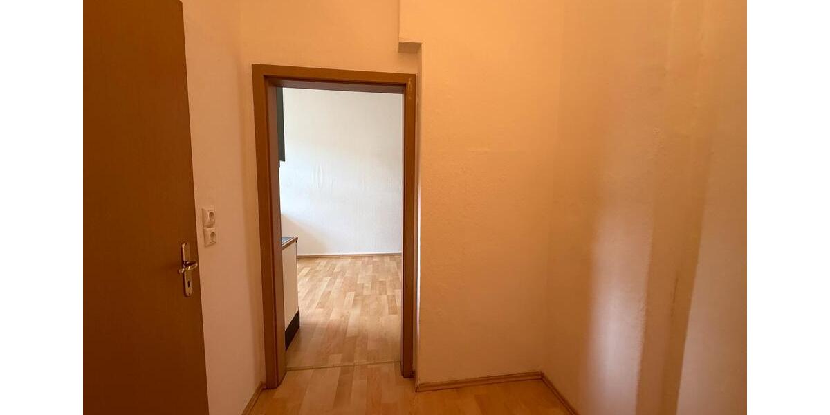 Mehrfamilienhaus, Wohnhaus Dessau-Roßlau Brambach - 8 Zimmer, 174 m&sup2;, 185.000&euro; | Angebot:27225196