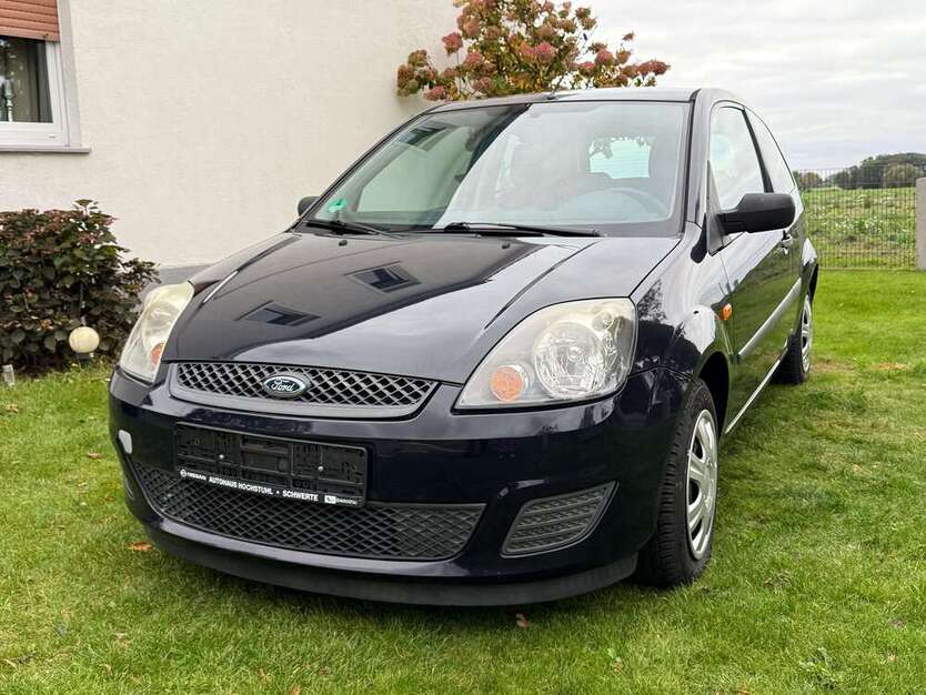 Ford Fiesta 35.000 km 3.480 € Hille 32479